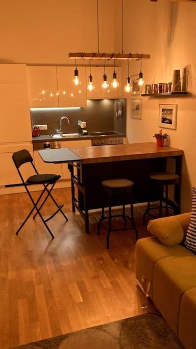 Apartment Hucklehaus Aich  Esterno foto