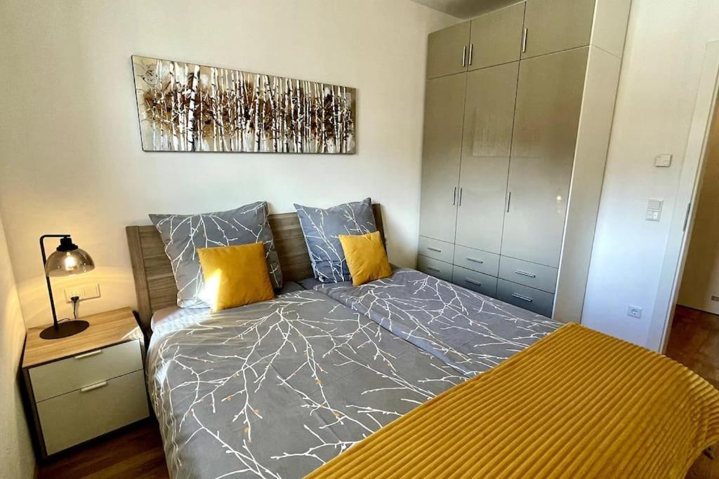 Apartment Hucklehaus Aich  Esterno foto